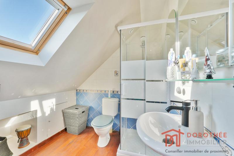 Maison - 87 m² - 5 pièces