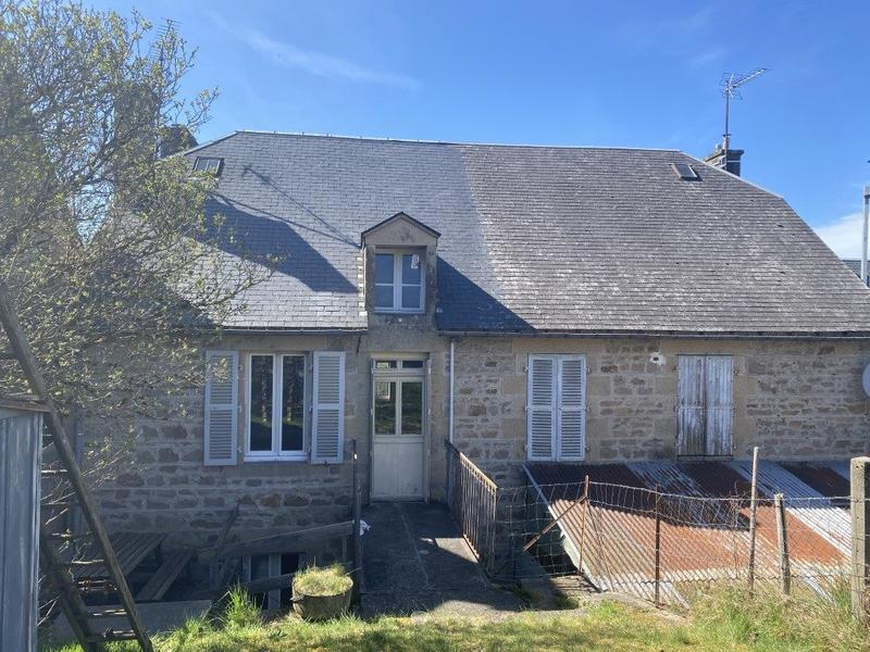 Maison ancienne - 84 m² - 3 pièces