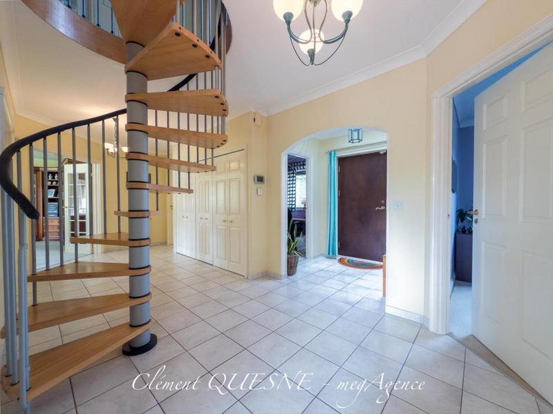 Maison de campagne - 207 m² - 8 pièces