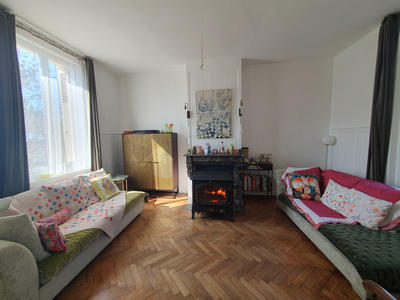 Maison - 187 m² - 10 pièces