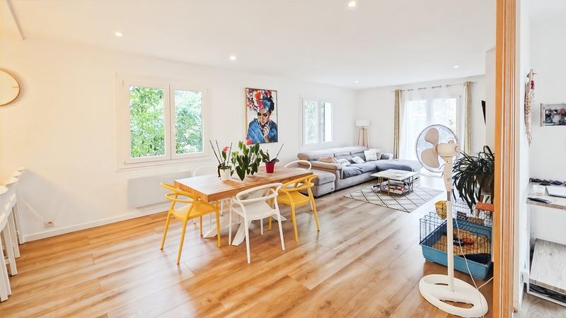 Maison - 110 m² - 5 pièces