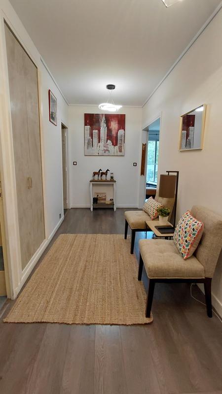 Appartement - 125 m² - 5 pièces