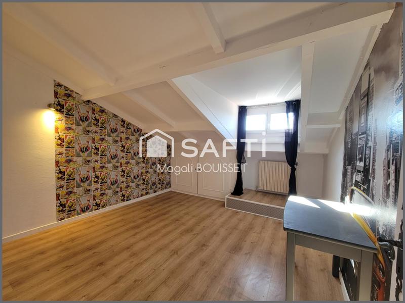 Maison - 179 m² - 6 pièces