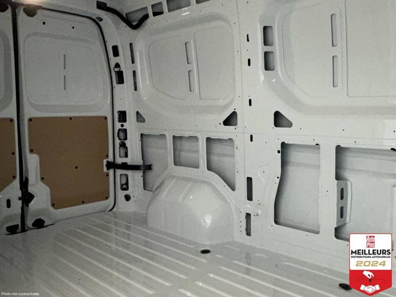 Nissan Interstar 3t5 L2h2 2.0 dCi 150ch n-Connecta