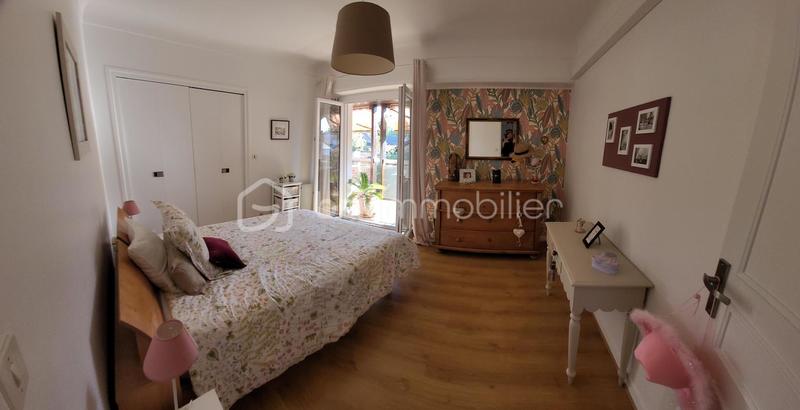 Appartement - 98 m² - 4 pièces