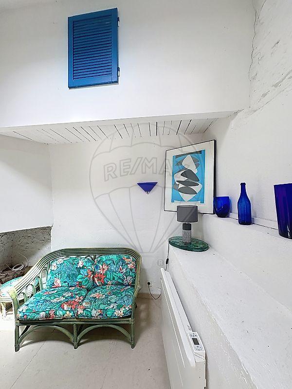 Propriété - 333 m² - 9 pièces