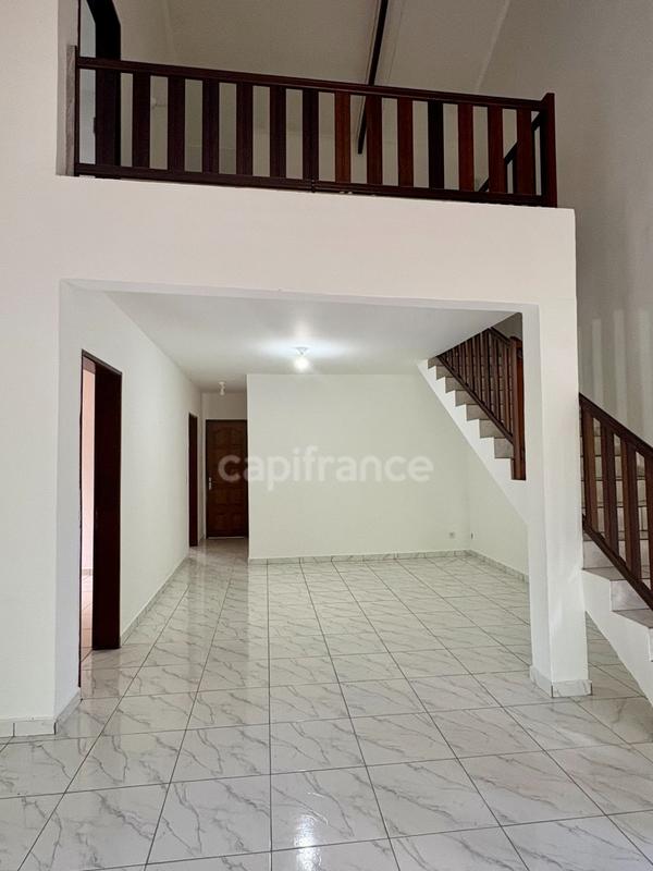 Maison - 130 m² - 5 pièces