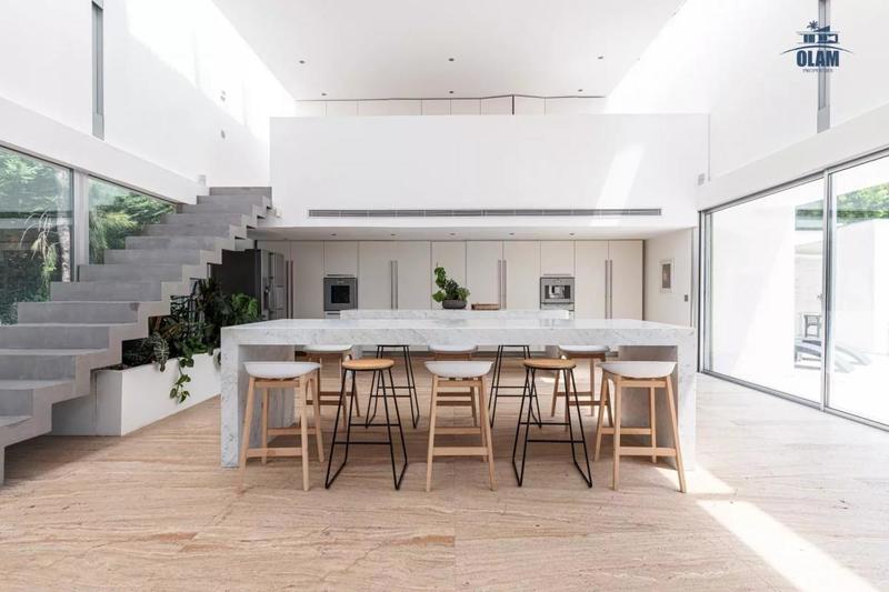 Villa - 600 m² - 6 pièces