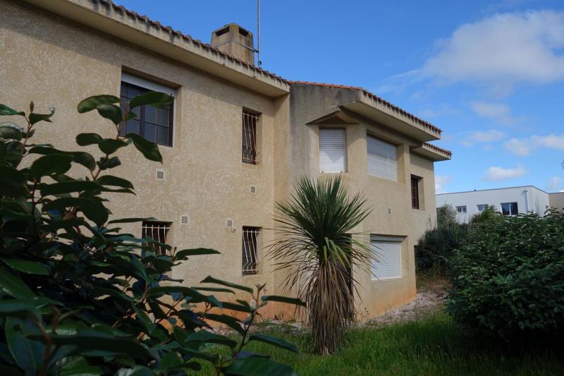 Villa - 268 m² - 6 pièces