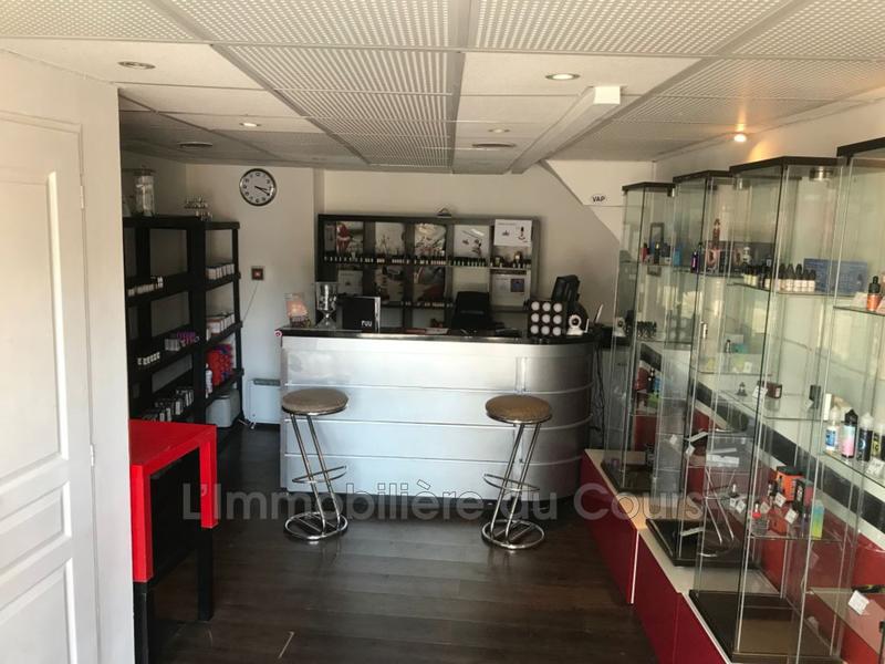 Maison - 200 m² - 9 pièces