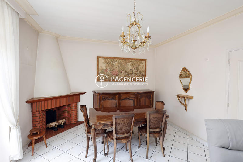 Maison traditionnelle - 104 m² - 4 pièces