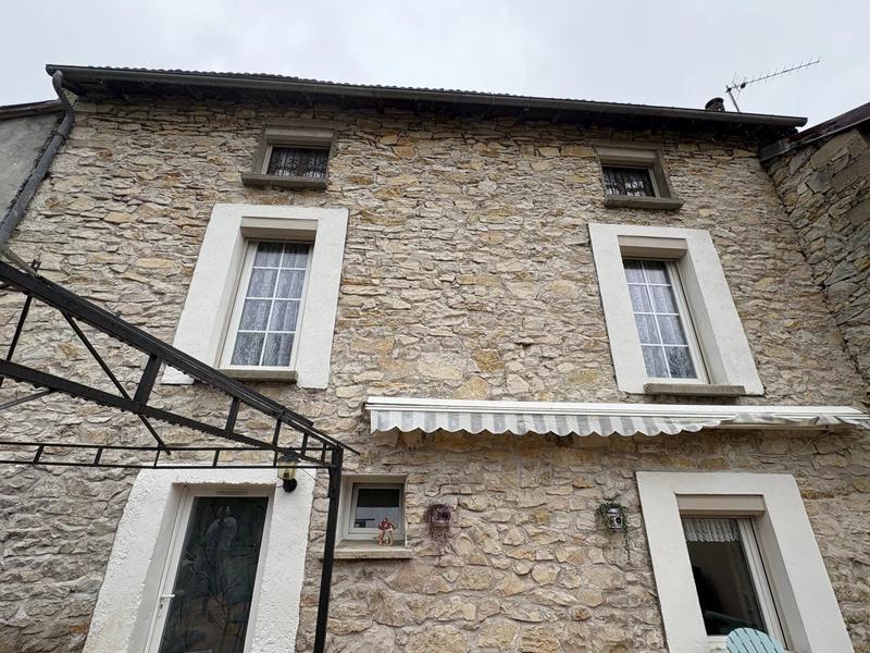 Maison - 155 m² - 6 pièces