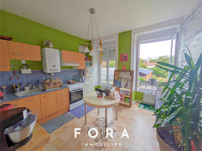 Appartement - 71 m² - 3 pièces