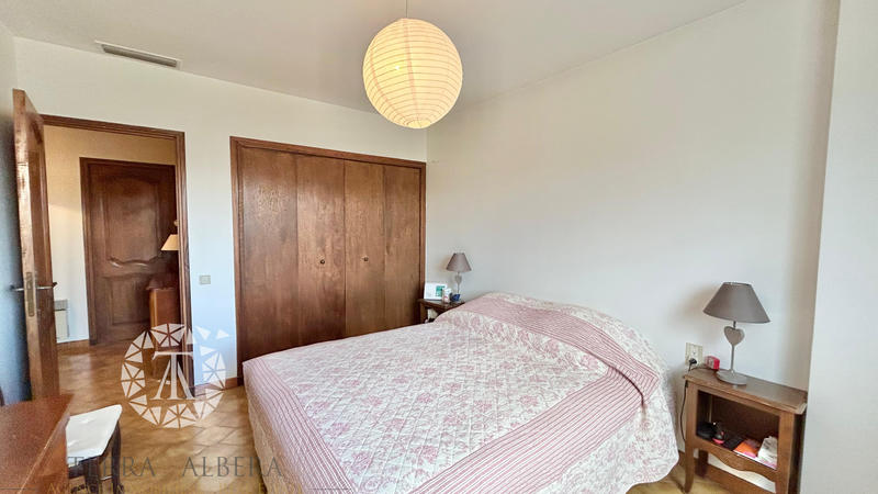 Villa - 145 m² - 6 pièces