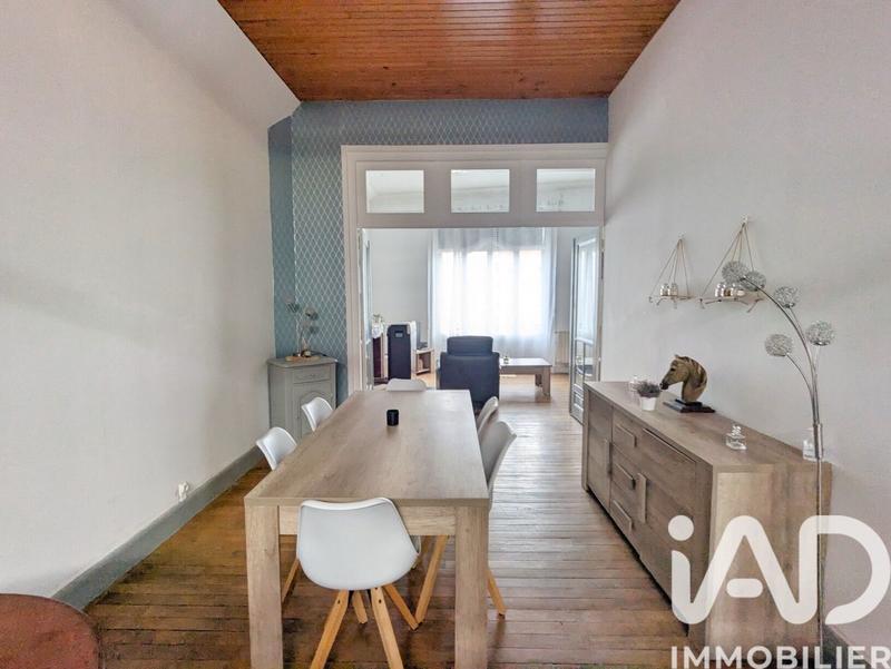 Appartement - 176 m² - 9 pièces