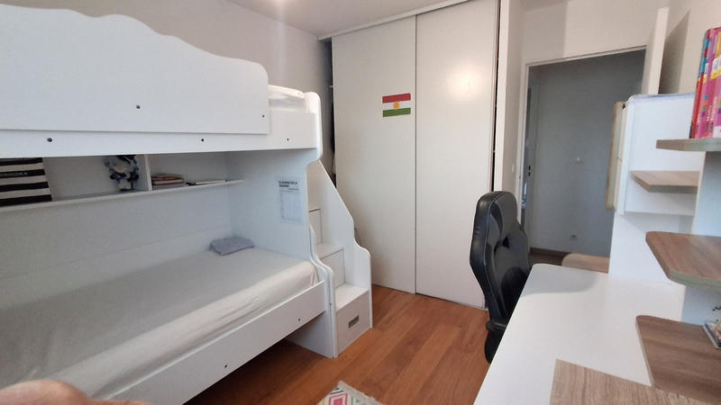 Appartement - 79 m² - 4 pièces