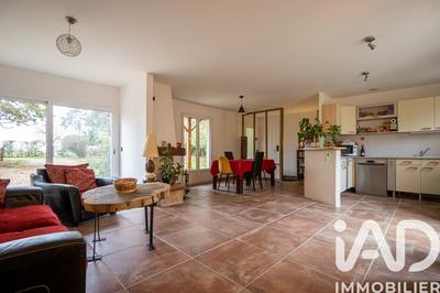 Maison - 138 m² - 6 pièces