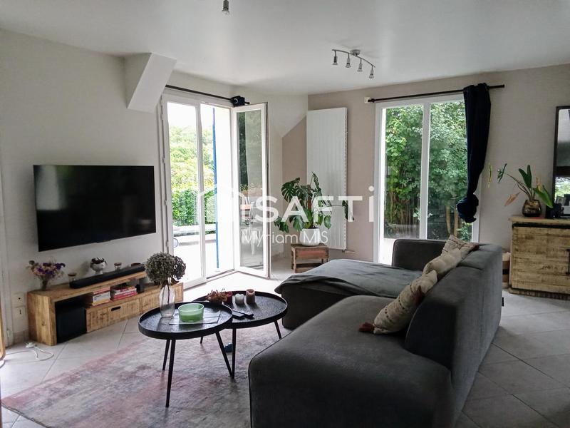 Maison - 135 m² - 6 pièces