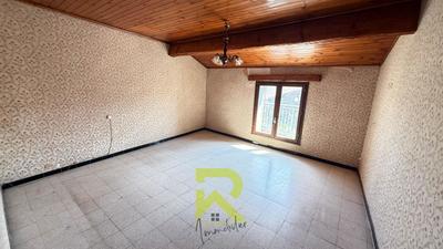 Immeuble - 136 m² - 6 pièces