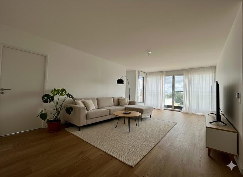 Appartement - 104 m² - 5 pièces