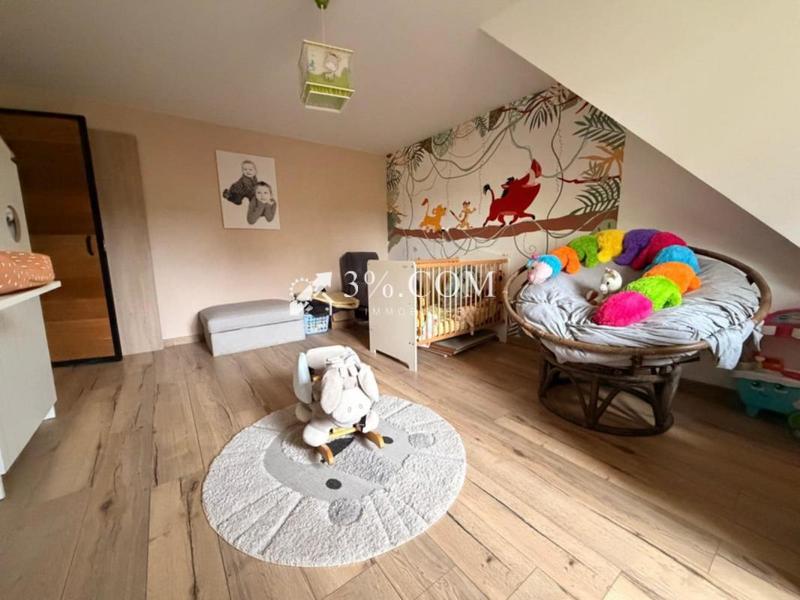 Maison - 135 m² - 6 pièces