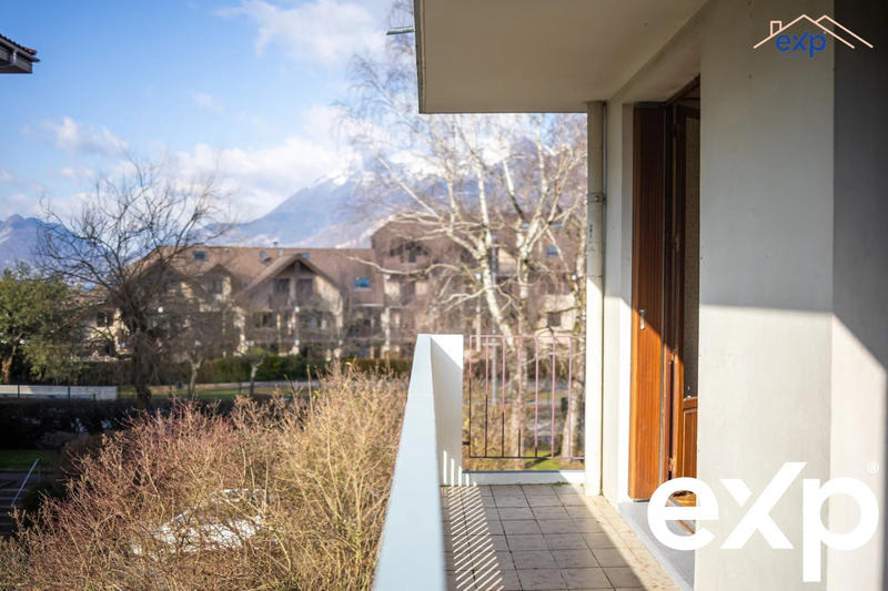 Appartement - 91 m² - 6 pièces