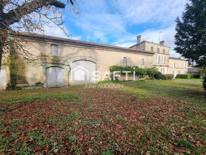 Maison - 350 m² - 15 pièces