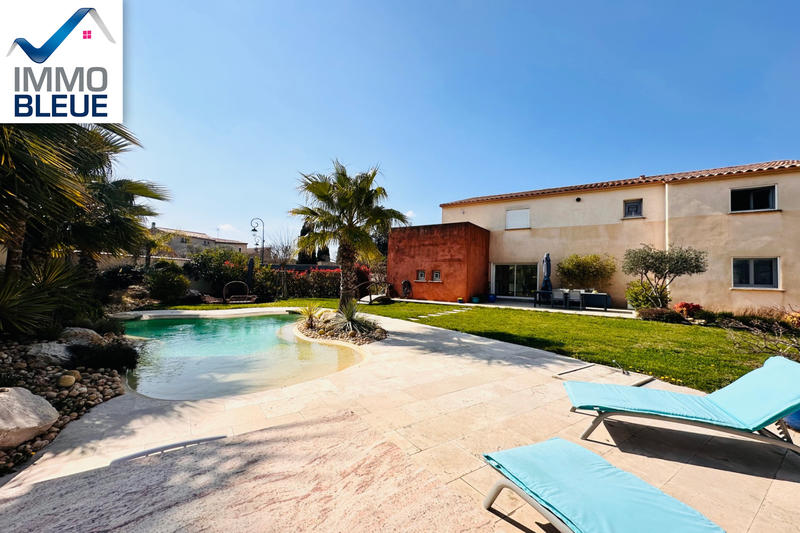 Maison - 270 m² - 7 pièces