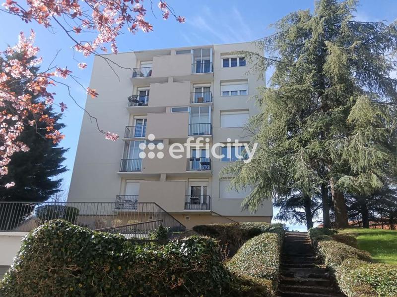 Appartement - 60 m² - 4 pièces