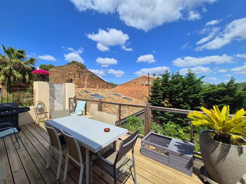 Maison - 405 m² - 15 pièces