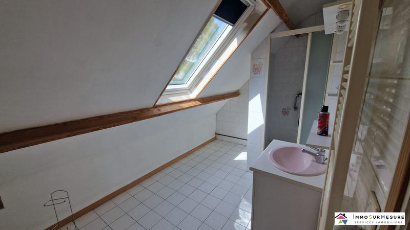 Maison - 165 m² - 8 pièces