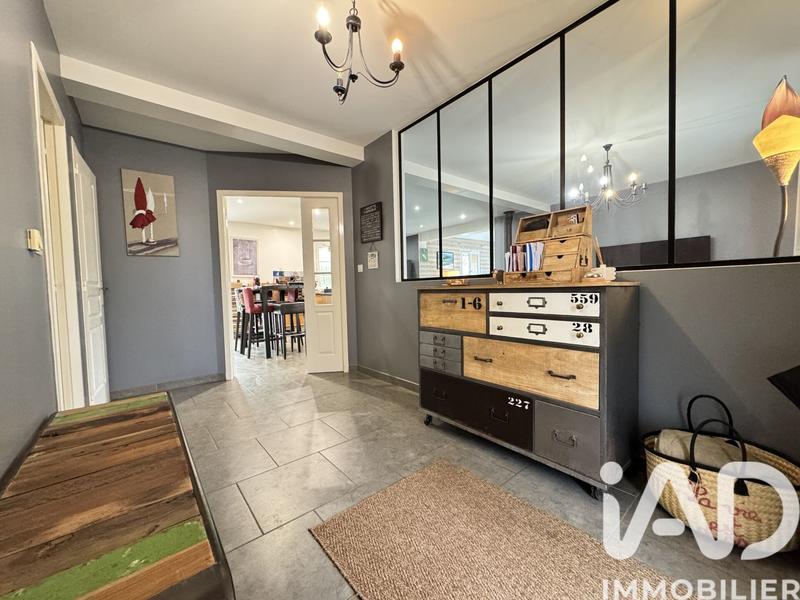 Maison - 176 m² - 6 pièces