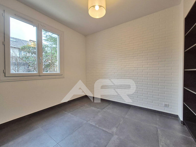 Maison - 138 m² - 5 pièces