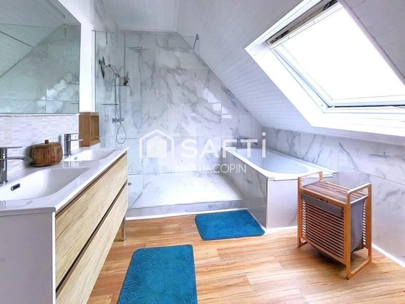 Maison - 153 m² - 7 pièces