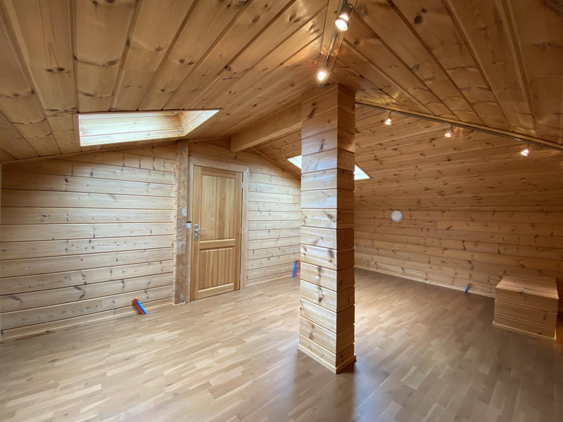 Maison - 371 m² - 15 pièces