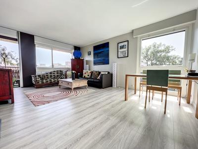 Appartement - 87 m² - 4 pièces