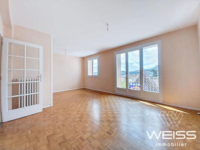 Appartement - 81 m² - 5 pièces