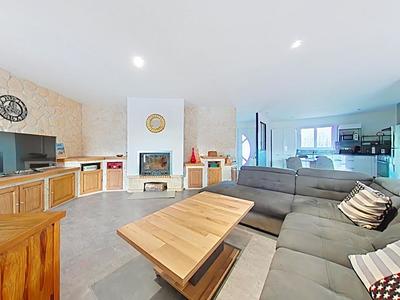 Maison - 124 m² - 5 pièces