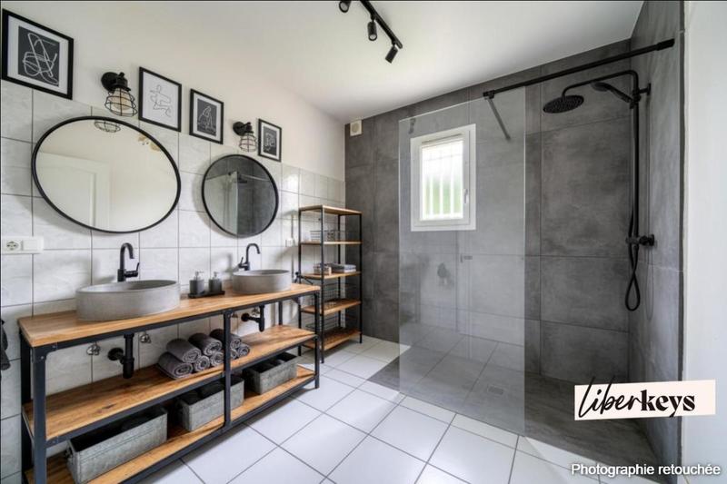 Maison - 110 m² - 4 pièces