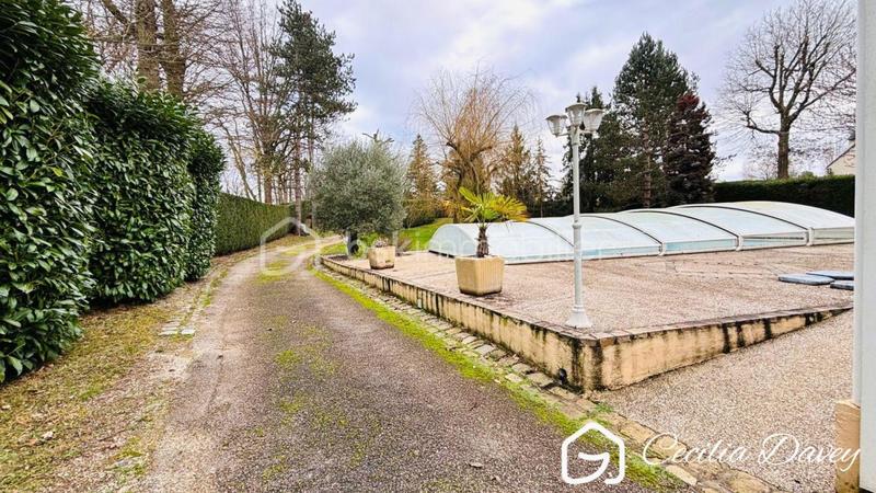 Maison d'architecte - 160 m² - 8 pièces