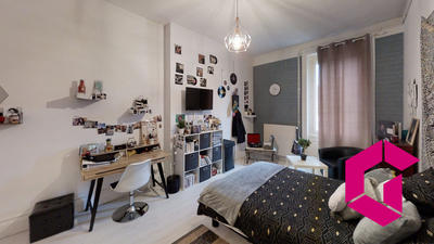 Appartement - 135 m² - 5 pièces