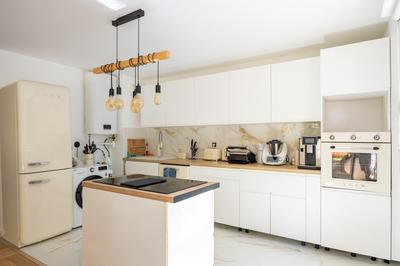 Appartement - 81 m² - 4 pièces