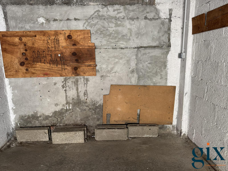 Parking / Garage - 15 m²