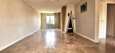 Maison - 143 m² - 7 pièces