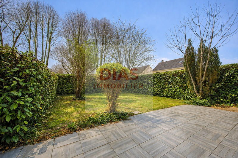 Maison - 105 m² - 6 pièces