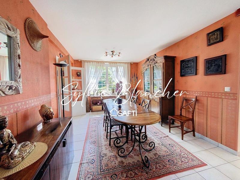 Maison de maîtres - 210 m² - 10 pièces