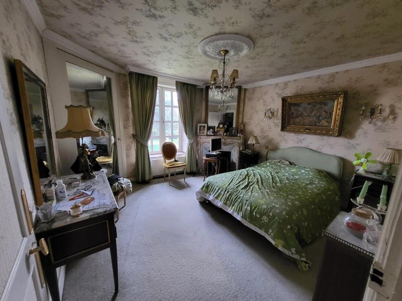 Maison ancienne - 256 m² - 11 pièces