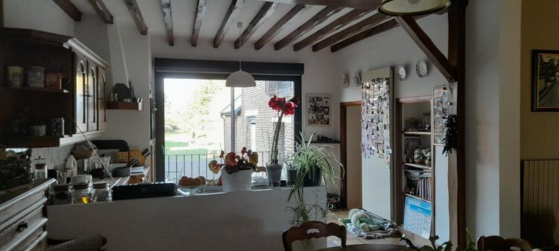 Maison - 330 m² - 6 pièces