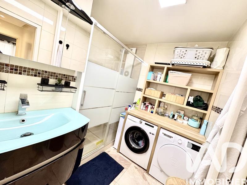 Appartement - 77 m² - 4 pièces