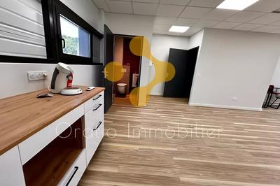 Bureau - 50 m² - 1 pièce